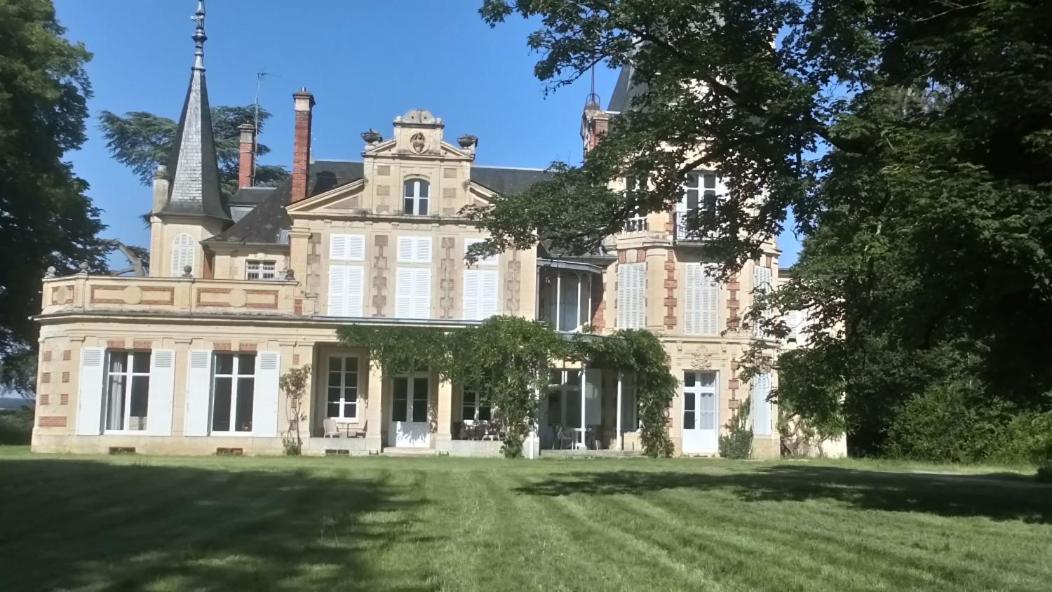 Chateau De Maucouvent Challuy Zewnętrze zdjęcie